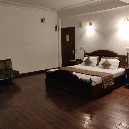 Hotel Blossom Shimla Exterior photo